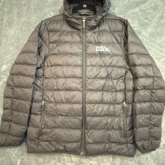 Eddie Bauer 650 FP Quilted Down Puffer Jacket Black Packable Men's
Medium NWT - Picture 1 of 9
